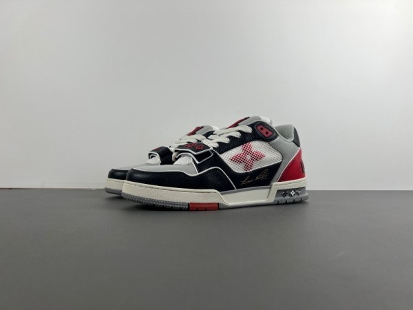 Men L*ouis V*uitton Top Sneakers  Have Size EU47