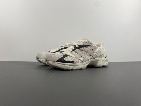 A*sics Top Quality Sneakers