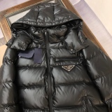 P*rada R Top Quality Clothes