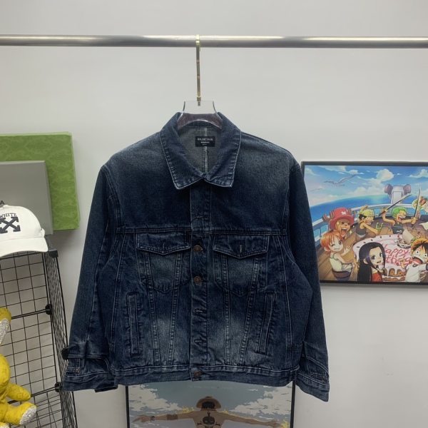 B*ALENCIAGA Top Quality Clothes