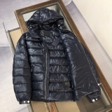 P*rada Top Quality Clothes