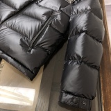 P*rada Top Quality Clothes