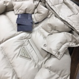 P*rada Top Quality Clothes