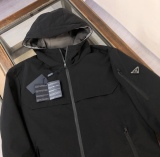 P*rada Top Quality Clothes
