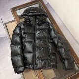 P*rada Top Quality Clothes