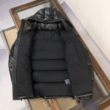 P*rada Top Quality Clothes