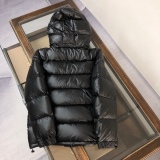 P*rada Top Quality Clothes