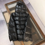 P*rada Top Quality Clothes