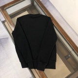P*rada Top Quality Clothes