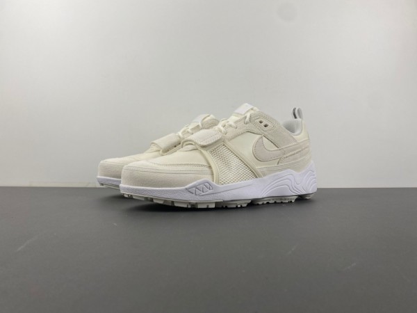 T*ravis S*cott x Zoom Field Jaxx “Sail”  HQ3061-100