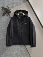 P*rada Top Quality Clothes