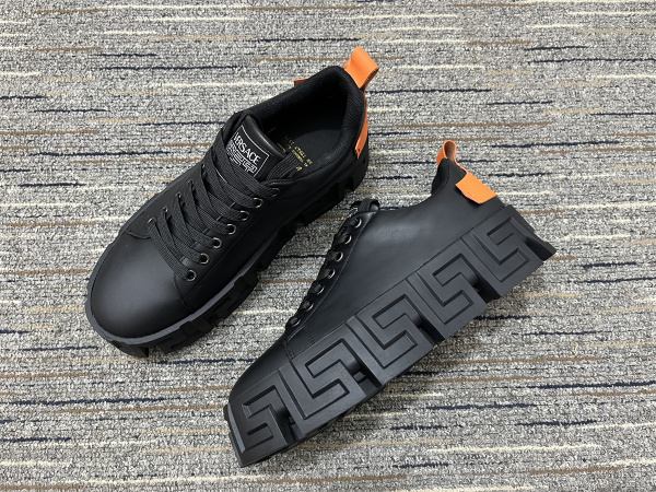 Men V*ersace Top Quality Sneakers