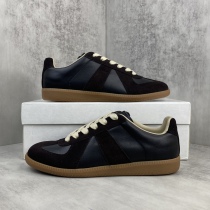 Men Women  M*aison M*argiela Top Sneakers