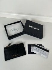 P*rada Top Wallets 7.5*12CM