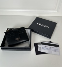 P*rada Top Wallets 8*10CM