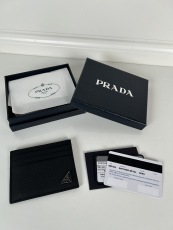P*rada Top Wallets