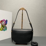 P*rada Top Quality Bag 22*17*5.5CM