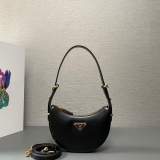 P*rada Top Quality Bag 18*16*5CM