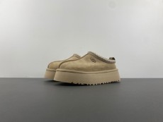 Women  U*GG Top Sneaker