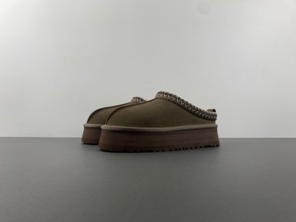 Women  U*GG Top Sneaker