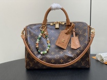 L*ouis V*uitton Top Bag 30*21*17CM