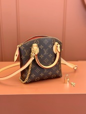 L*ouis V*uitton Bag Top Quality   15*19*7CM