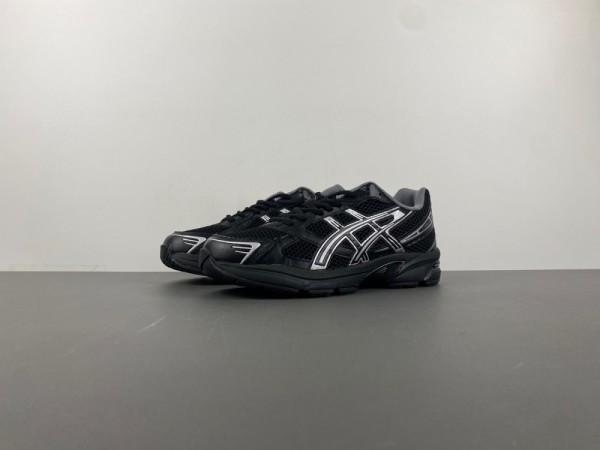 ASICS Gel 1130 “Black Pure Silver”r  1203A497-100