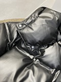 P*rada Top Quality Clothes