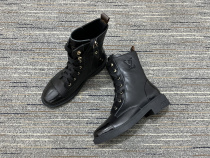 Women L*ouis V*uitton Top Sneakers