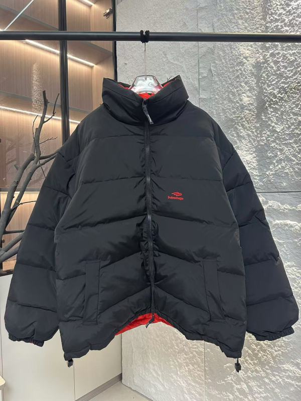 B*ALENCIAGA Top Quality Clothes