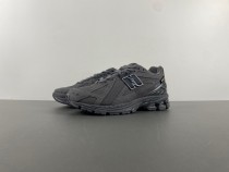 New Balance M1906RU