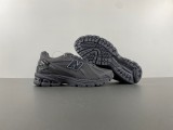 New Balance M1906RU