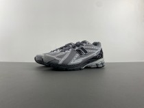 New Balance M1906RLG