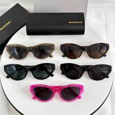 B*ALENCIAG Glasses Top Quality