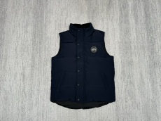 C*anada G*oose Top Quality Clothes