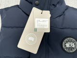 C*anada G*oose Top Quality Clothes