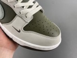 N*ke Dunk Low “Year of the Snake” HV5980-231