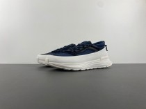 C*ANADA G*OOSE Glacier Trai  7785M