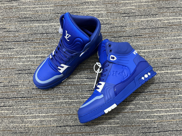 Men  L*ouis V*uitton Top Sneakers