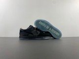 D*ivision Street x Ni*ke Dunk Low Lux “Oregon Black” HV1470-001