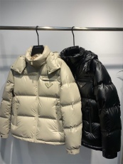 P*rada Top Quality Clothes