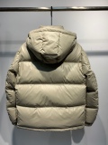 P*rada Top Quality Clothes