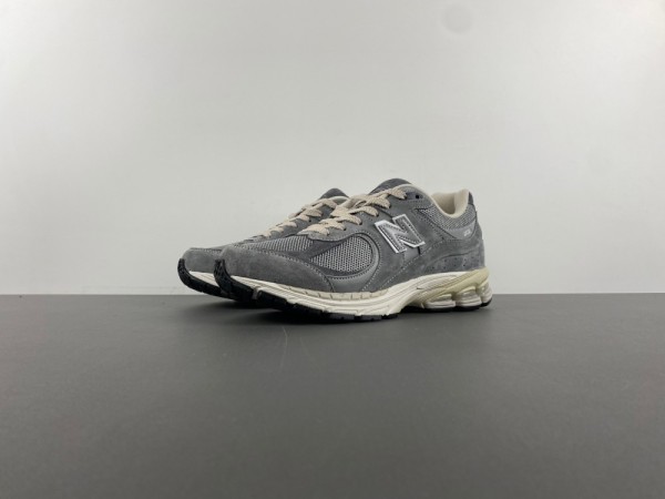 New Balance M2002RNM