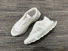 Men  𝑉*𝐴𝐿𝐸𝑁𝑇𝐼𝑁𝑂 Top Quality Sneakers