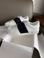 Men Women 𝑉*𝐴𝐿𝐸𝑁𝑇𝐼𝑁𝑂 Top Quality Sneakers