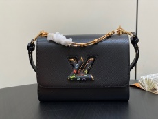 L*ouis V*uitton Top Quality Bag   16*8*23CM