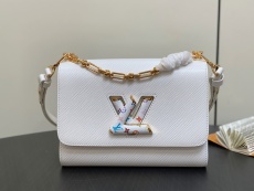 L*ouis V*uitton Top Quality Bag   16*8*23CM