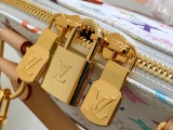 L*ouis V*uitton Top Quality Bag  23.5*17.5*11.5CM