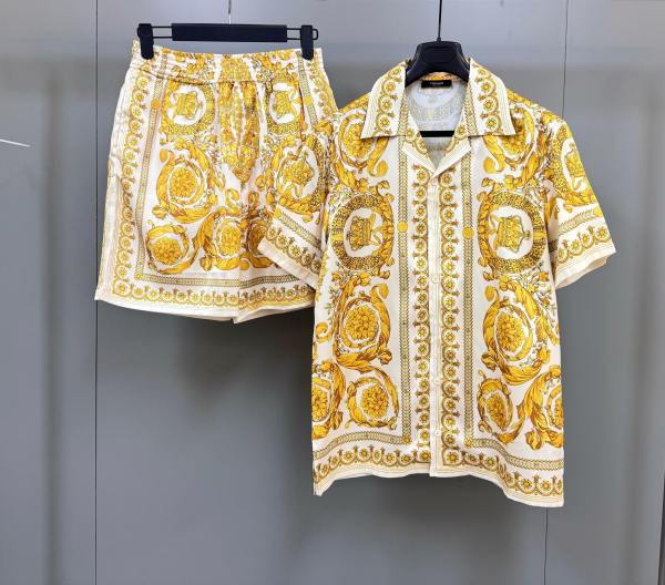 V*ersace Top Quality Suit