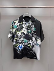 P*rada Top Quality Clothes